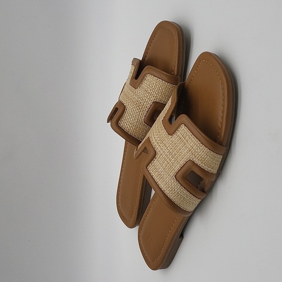 908- Justfab Becca Sandals Size 7 NWT - Picture 1 of 7